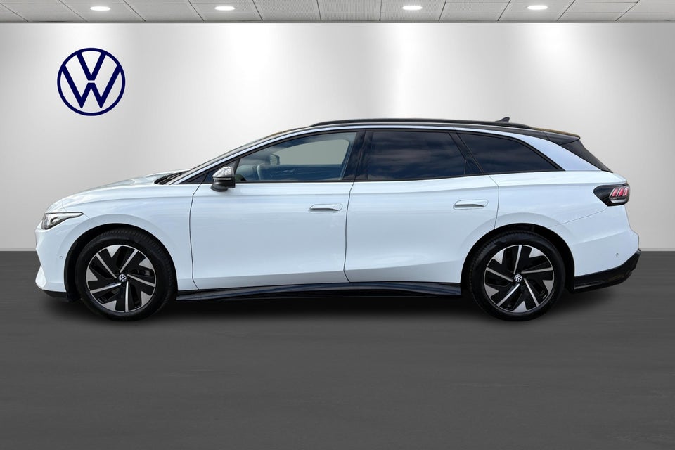 VW ID.7 77 Style+ Tourer 5d