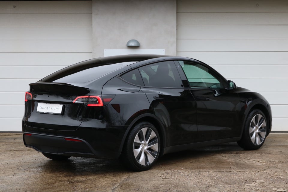 Tesla Model Y RWD 5d