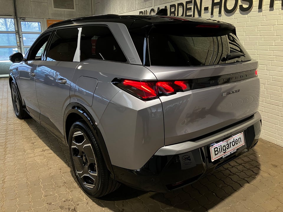 Peugeot e-5008 77 GT 7prs 5d