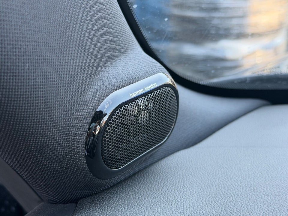 MINI Cooper SE Maximise 3d