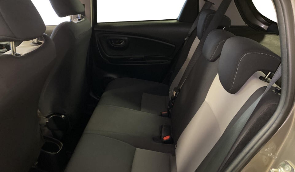 Toyota Yaris 1,5 Hybrid H3 Smart e-CVT 5d