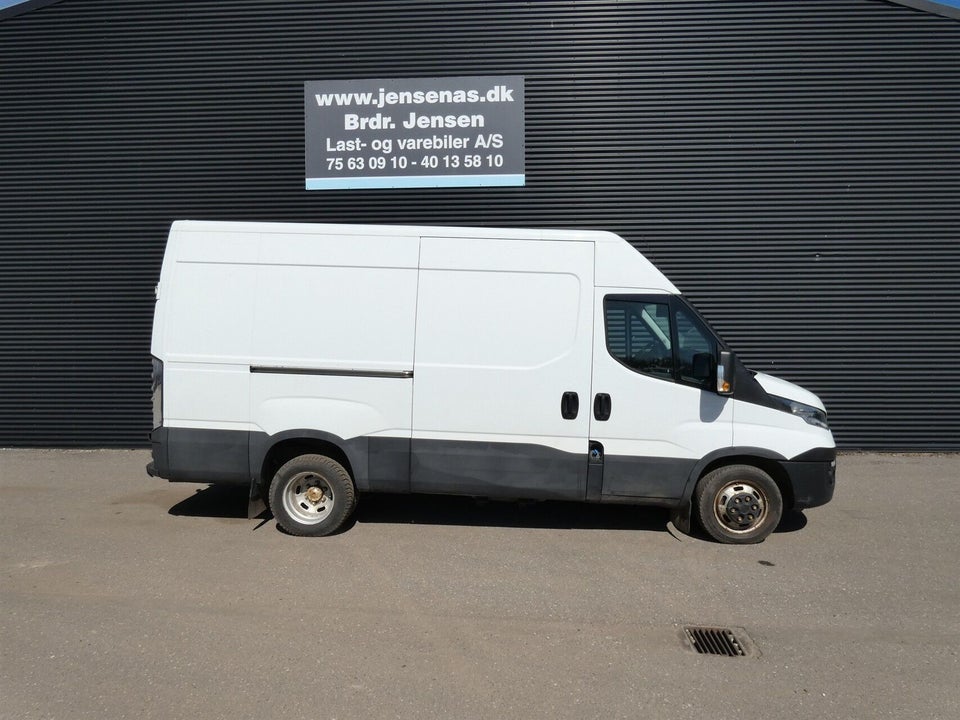 Iveco Daily 3,0 35C18 12m³ Van AG8