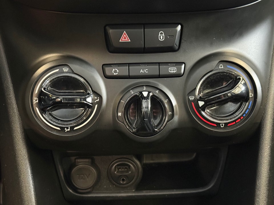 Peugeot 208 1,6 BlueHDi 100 Active 5d