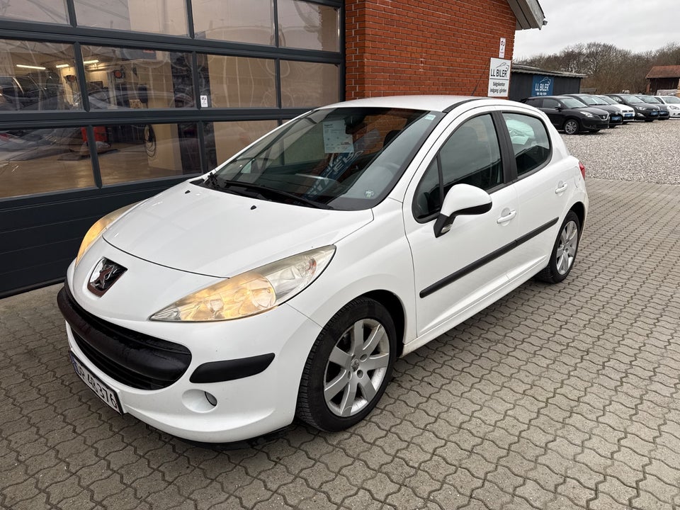 Peugeot 207 1,6 HDi 90 Comfort+ 5d