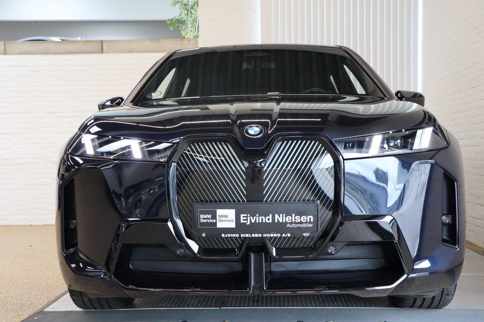 BMW iX xDrive45 M-Sport 5d