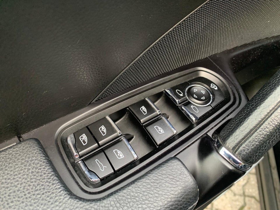 Porsche Cayenne S 4,2 D Platinum Tiptr. 5d