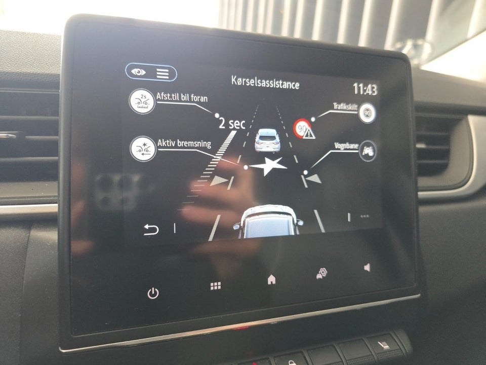 Renault Captur 1,6 E-Tech Zen 5d