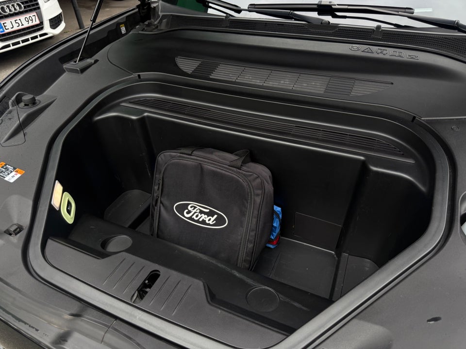 Ford Mustang Mach-E 98 Extended Range 5d