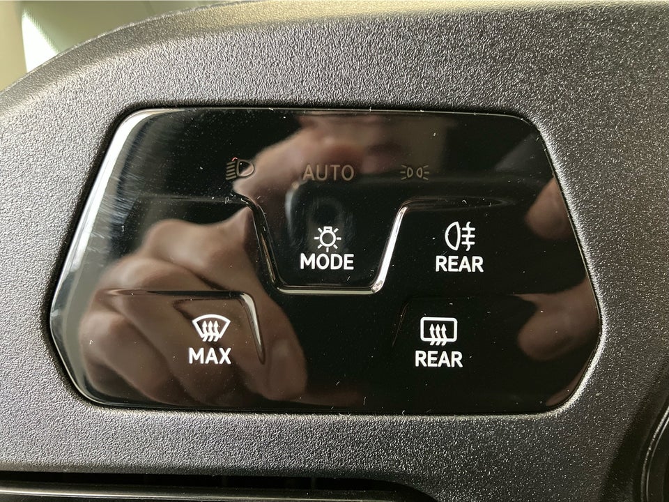 VW Caddy 2,0 TDi 122 DSG Cargo