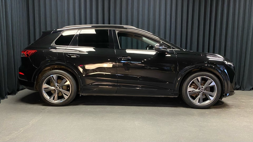 Audi Q4 e-tron 40  5d