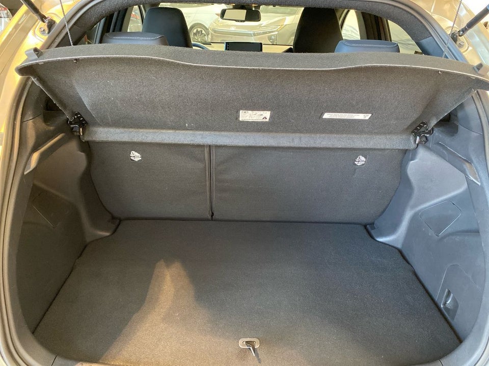 Toyota Yaris 1,5 Hybrid Style e-CVT 5d