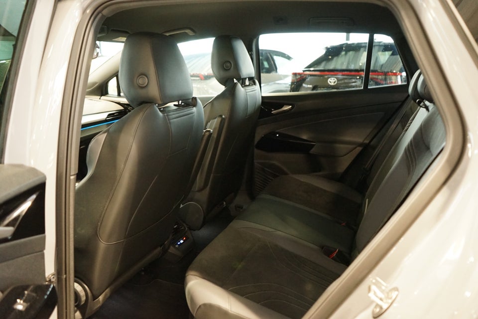 VW ID.4 77 Pro Performance 5d