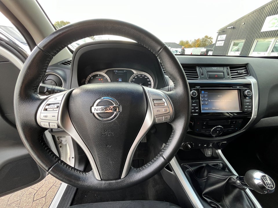 Nissan Navara 2,3 dCi 160 Db.Kab N-Connecta 4d