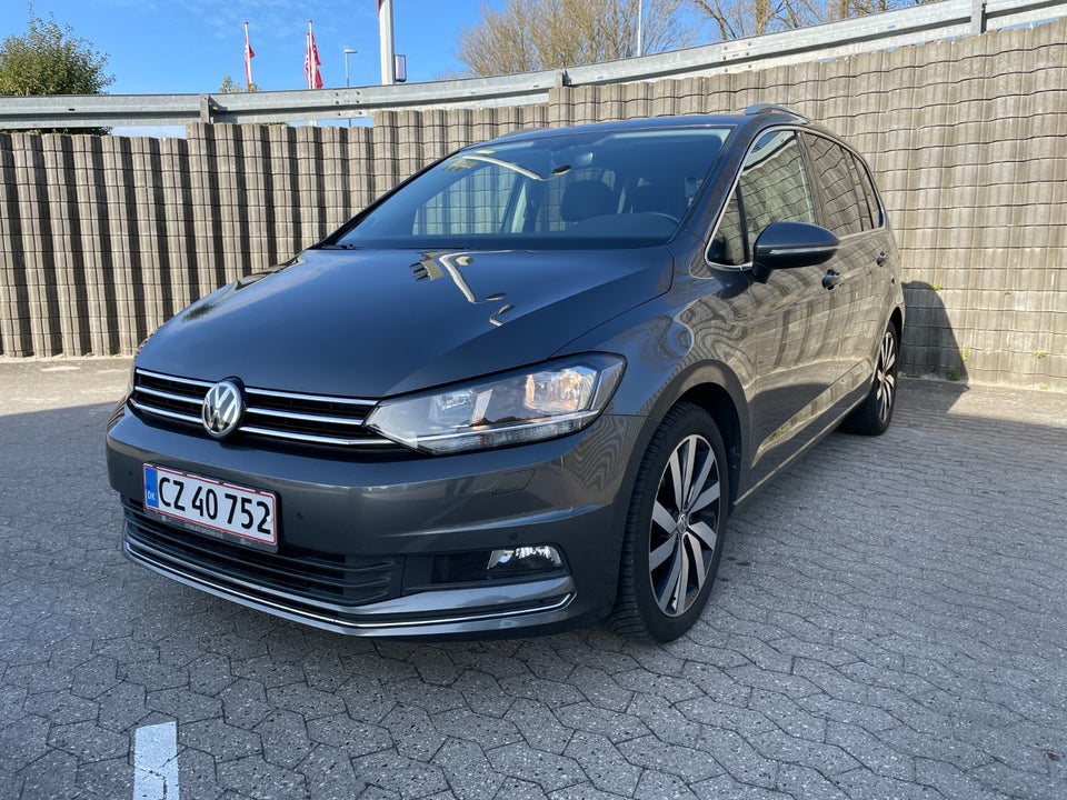 VW Touran 2,0 TDi 150 Highline DSG 7prs 5d