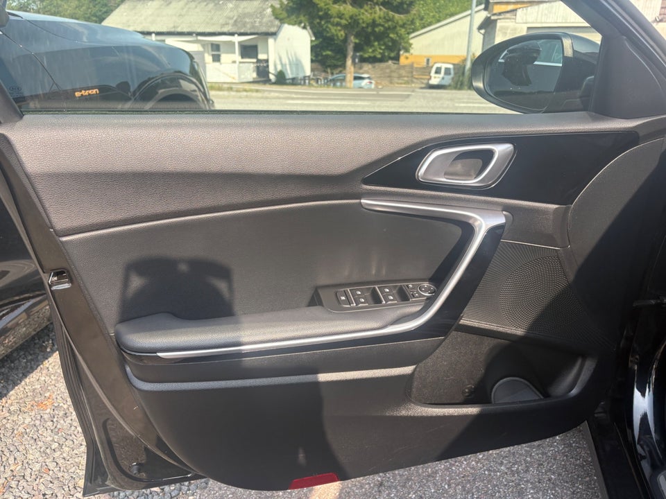 Kia Ceed 1,6 PHEV Advance+ SW DCT 5d