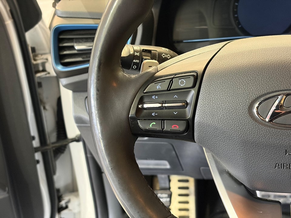 Hyundai Ioniq 1,6 PHEV Premium DCT 5d