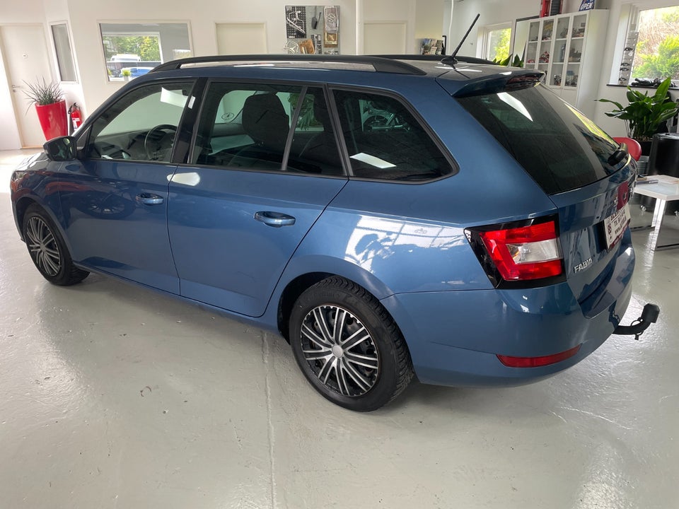 Skoda Fabia 1,0 TSi 95 Life Combi 5d