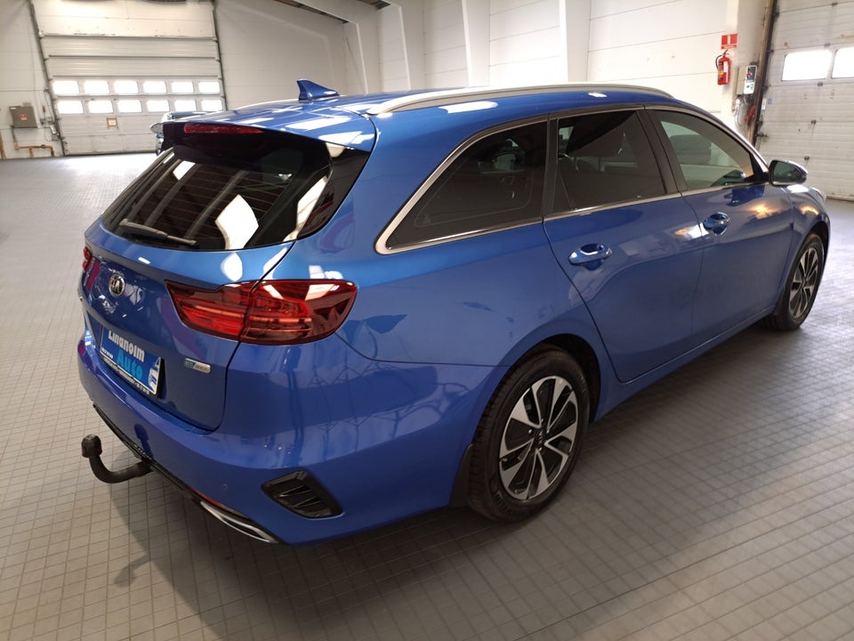 Kia Ceed 1,6 PHEV Prestige SW DCT 5d