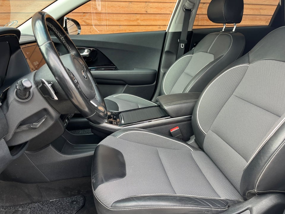Kia e-Niro 64 Advance 5d