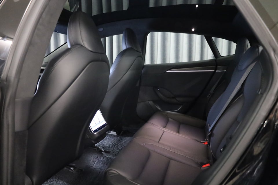 Tesla Model S Plaid AWD 5d