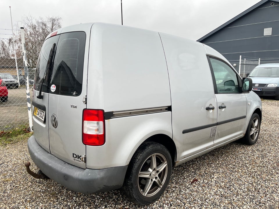 VW Caddy 1,9 TDi 5d