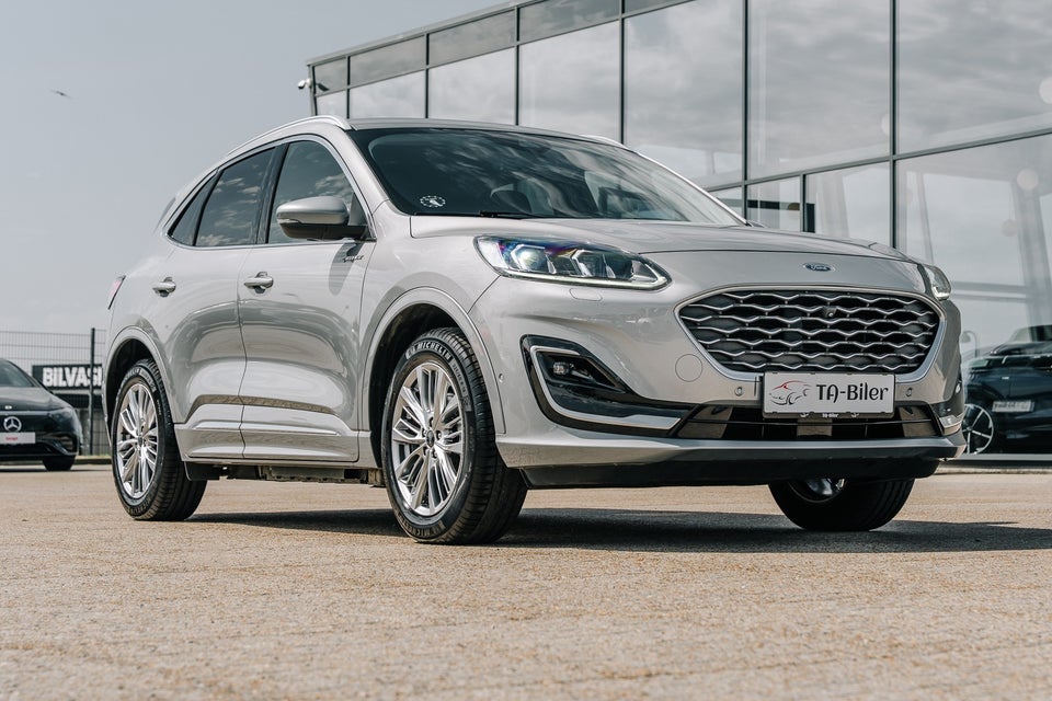 Ford Kuga 2,5 PHEV Vignale CVT 5d