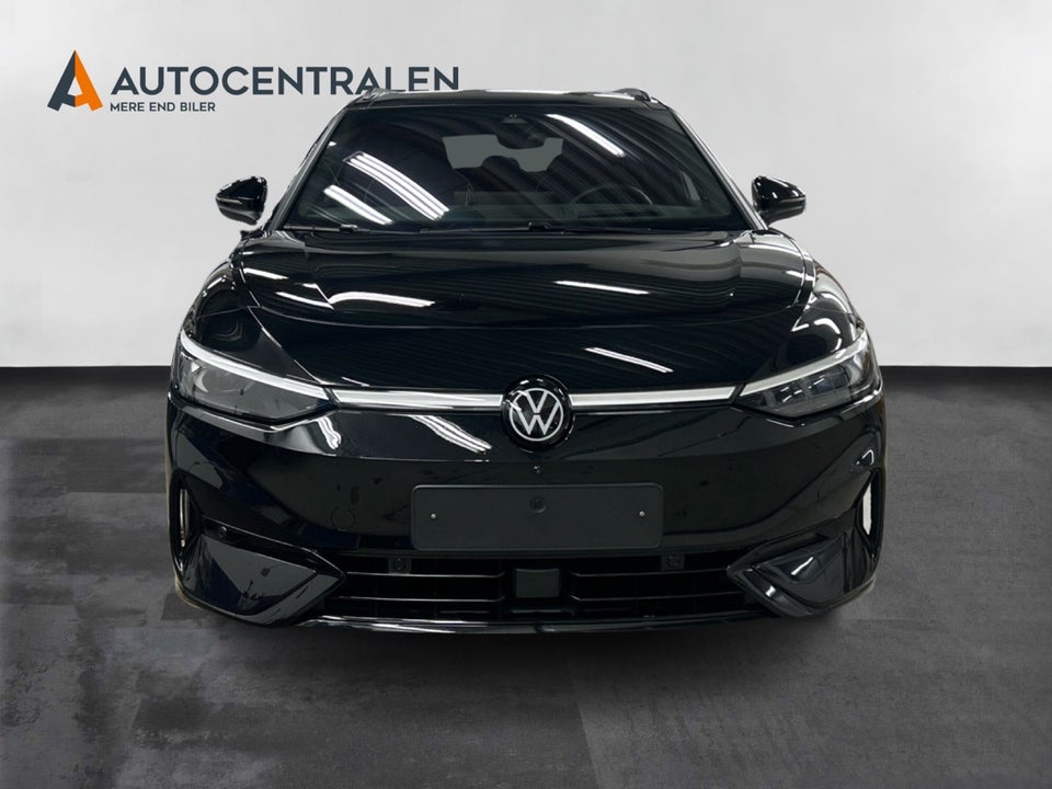 VW ID.7 77 Pro Tourer 5d