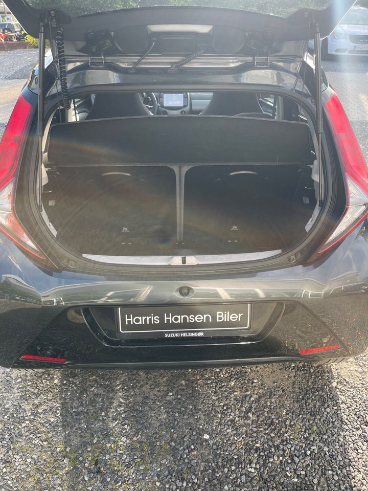 Toyota Aygo 1,0 VVT-i x-sky 5d