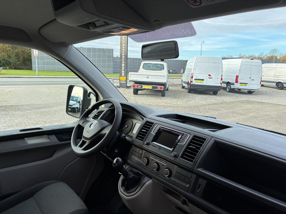 VW Transporter 2,0 TDi 102 Db.Kab m/lad 4d