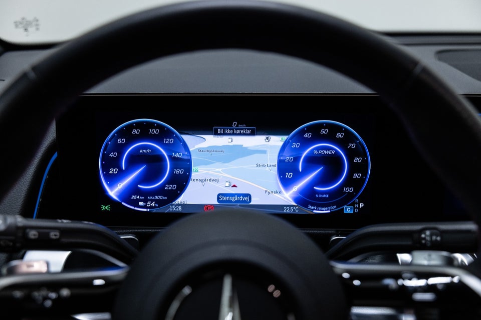 Mercedes EQB250+ AMG Advance 5d