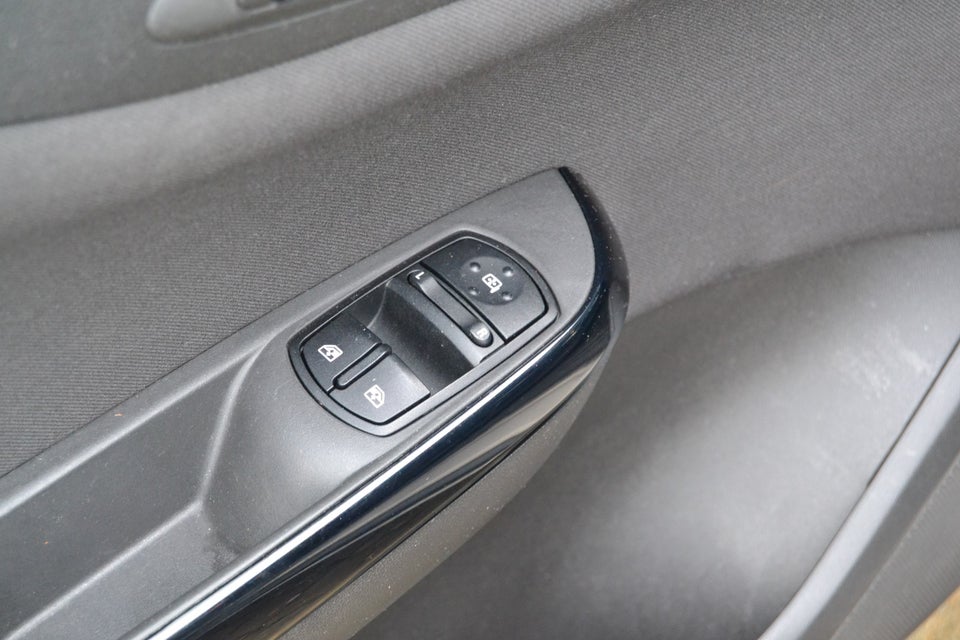 Opel Corsa 1,4 Enjoy 5d