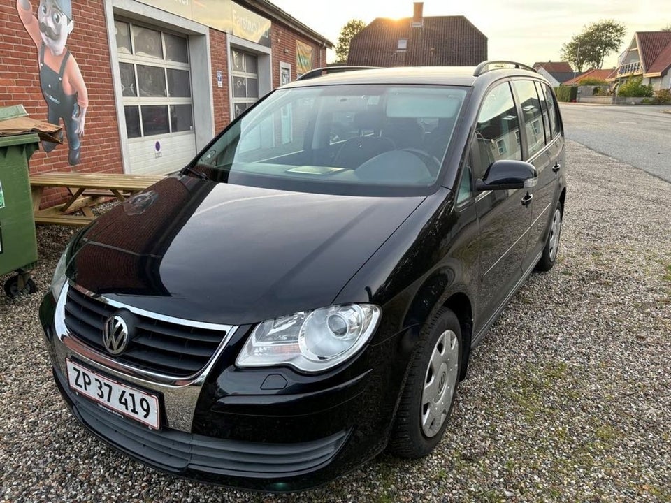 VW Touran 1,4 TSi 140 Trendline DSG 7prs 5d