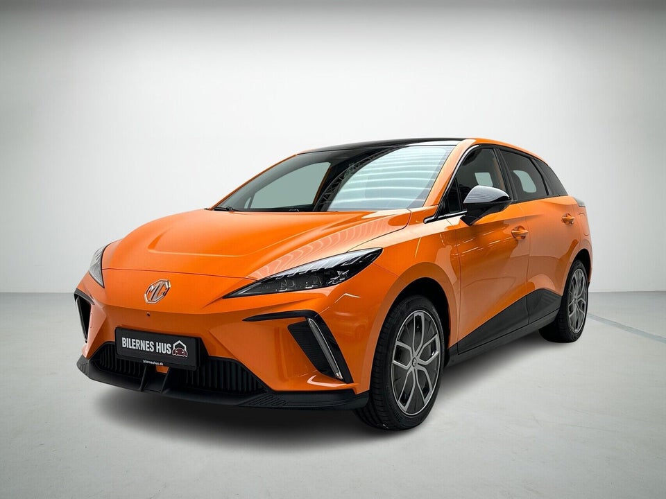 MG 4 77 Luxury Extended Range 5d