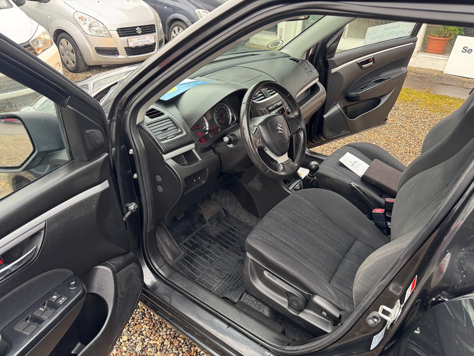 Suzuki Swift 1,2 Dualjet Comfort 5d