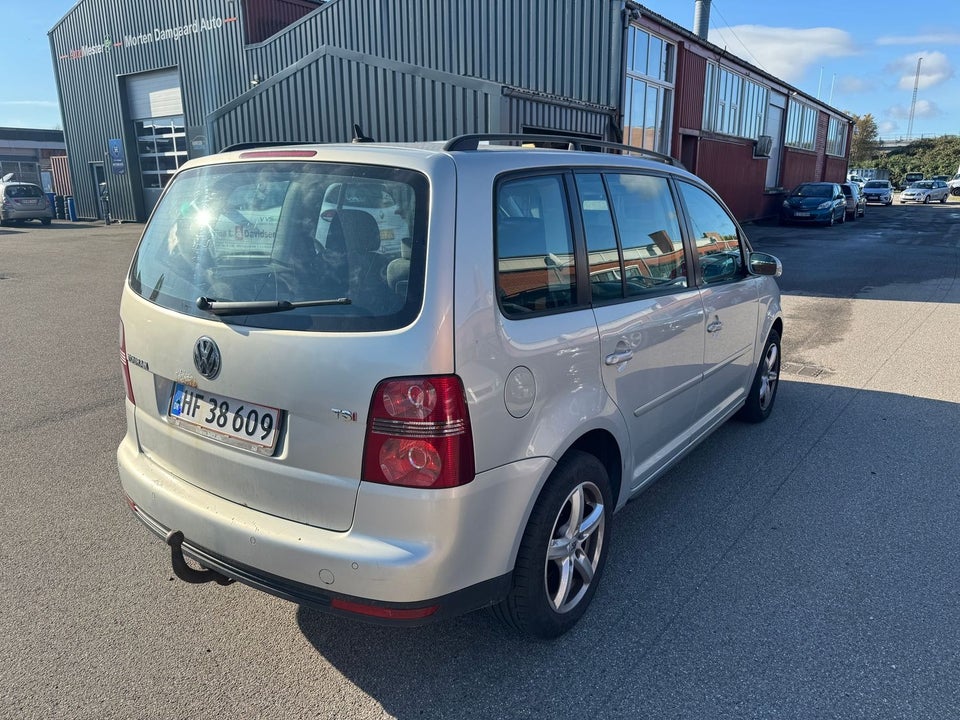 VW Touran 1,4 TSi 140 Trendline DSG 7prs 5d