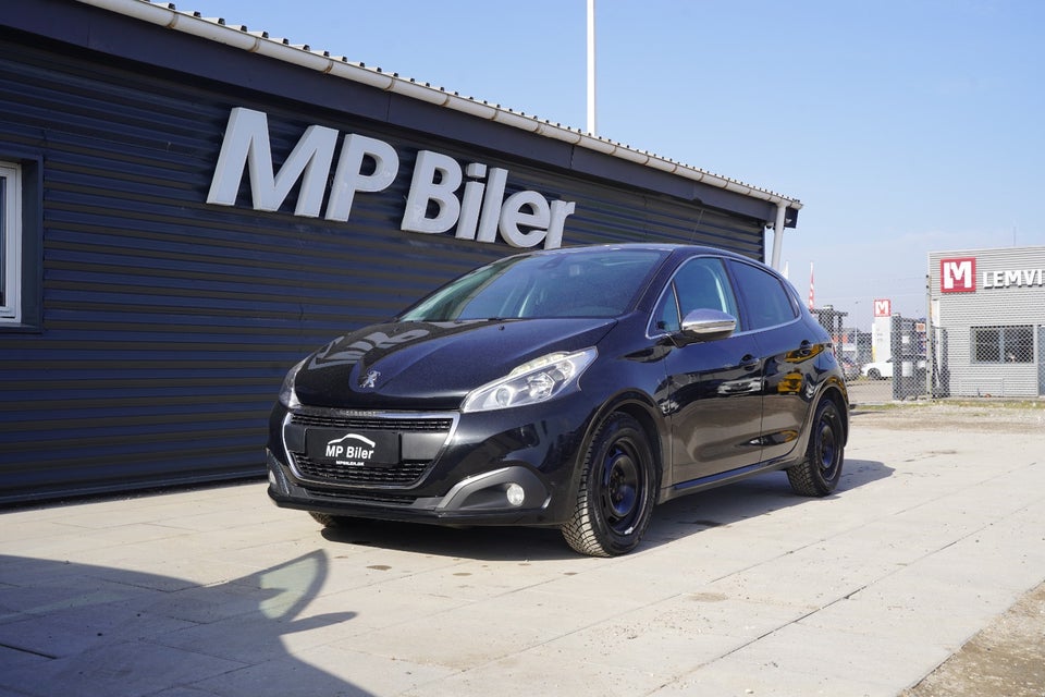Peugeot 208 1,6 BlueHDi 100 Desire Sky 5d