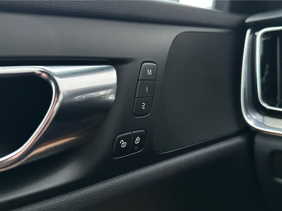 Volvo V60 2,0 D4 190 Inscription aut. 5d