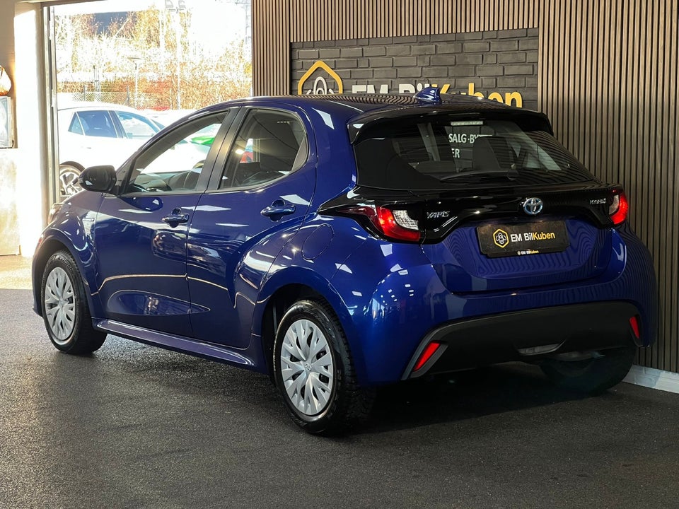 Toyota Yaris 1,5 Hybrid H3 e-CVT 5d