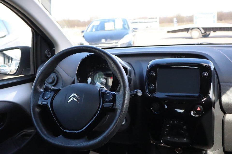 Citroën C1 1,0 VTi Street+ 5d