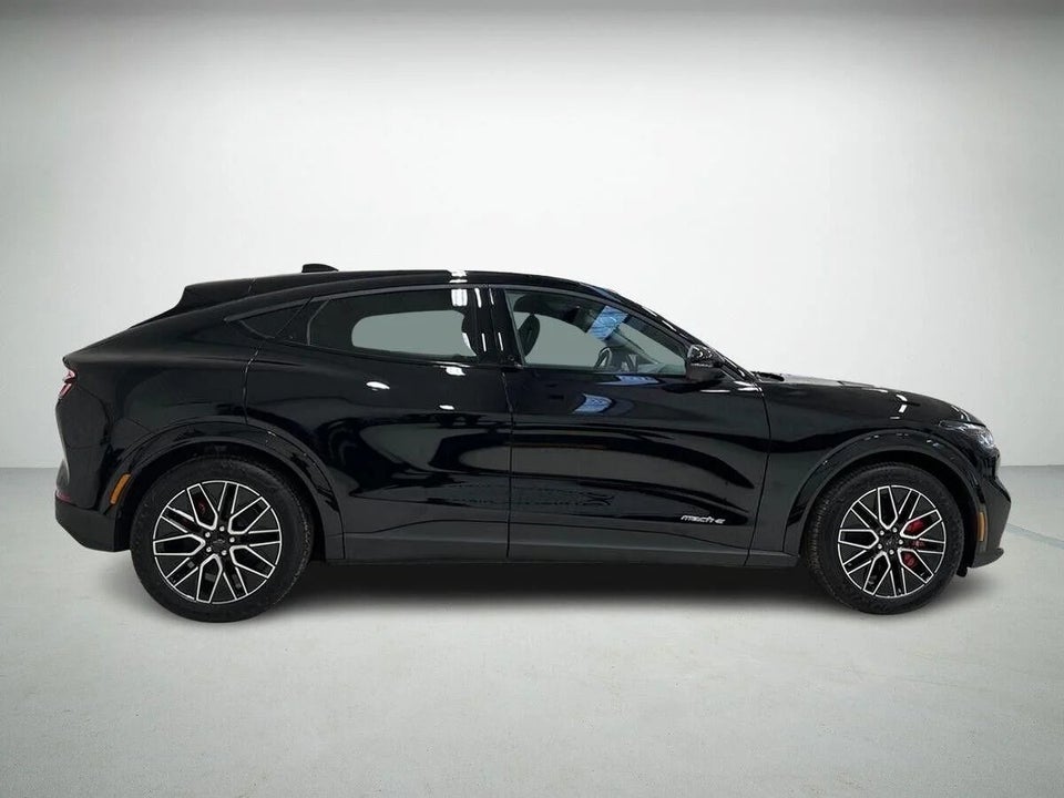 Ford Mustang Mach-E 88 Premium Extended Range 5d