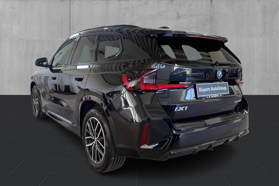 BMW iX1 eDrive20 M-Sport 5d
