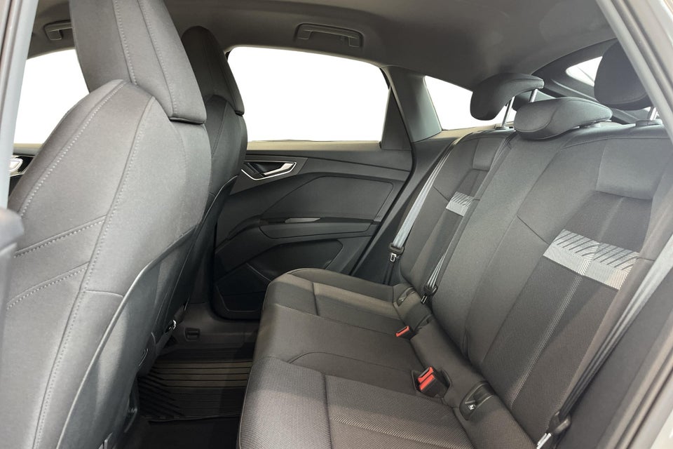 Audi Q4 e-tron 45 Progress Sportback 5d