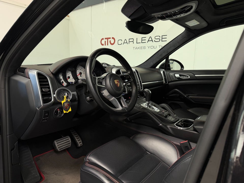 Porsche Cayenne Turbo 4,8 Tiptr. 5d