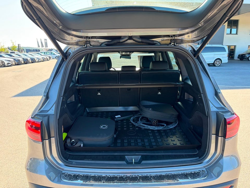 Mercedes EQB350 Progressive Advance Plus 4Matic 5d