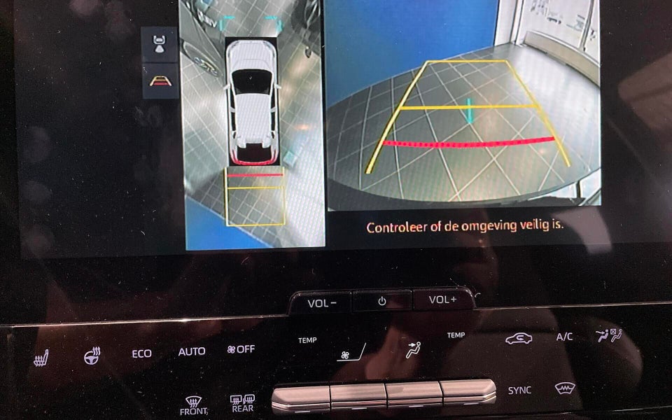 Toyota bZ4X Executive 5d