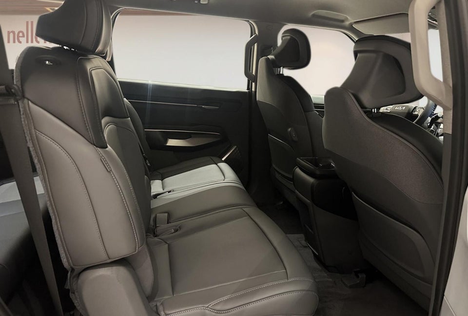 Kia EV9 76 Standard Range Upgrade RWD 7prs 5d