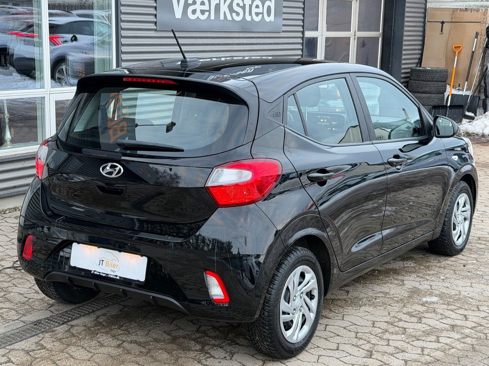 Hyundai i10 1,0 MPi Essential 5d