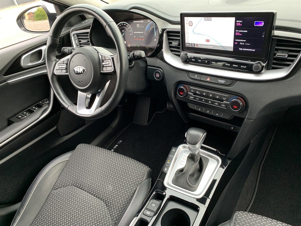 Kia Ceed 1,6 PHEV Upgrade Intro SW DCT 5d