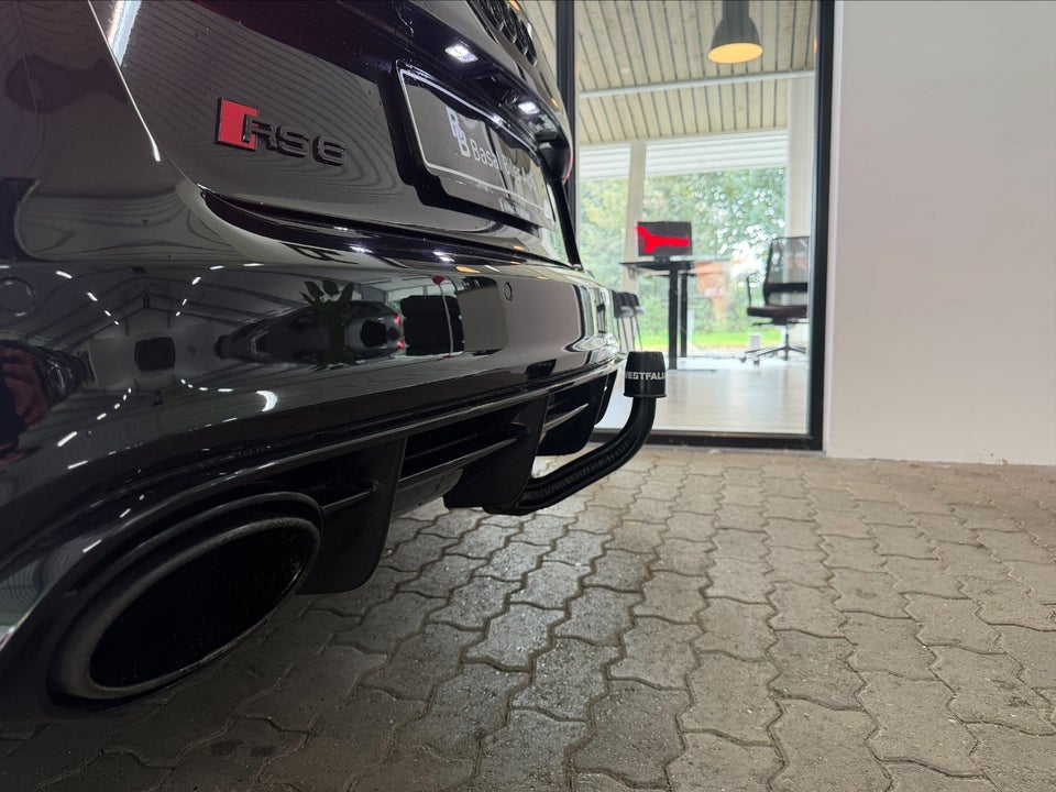 Audi RS6 4,0 TFSi Avant quattro Tiptr. 5d