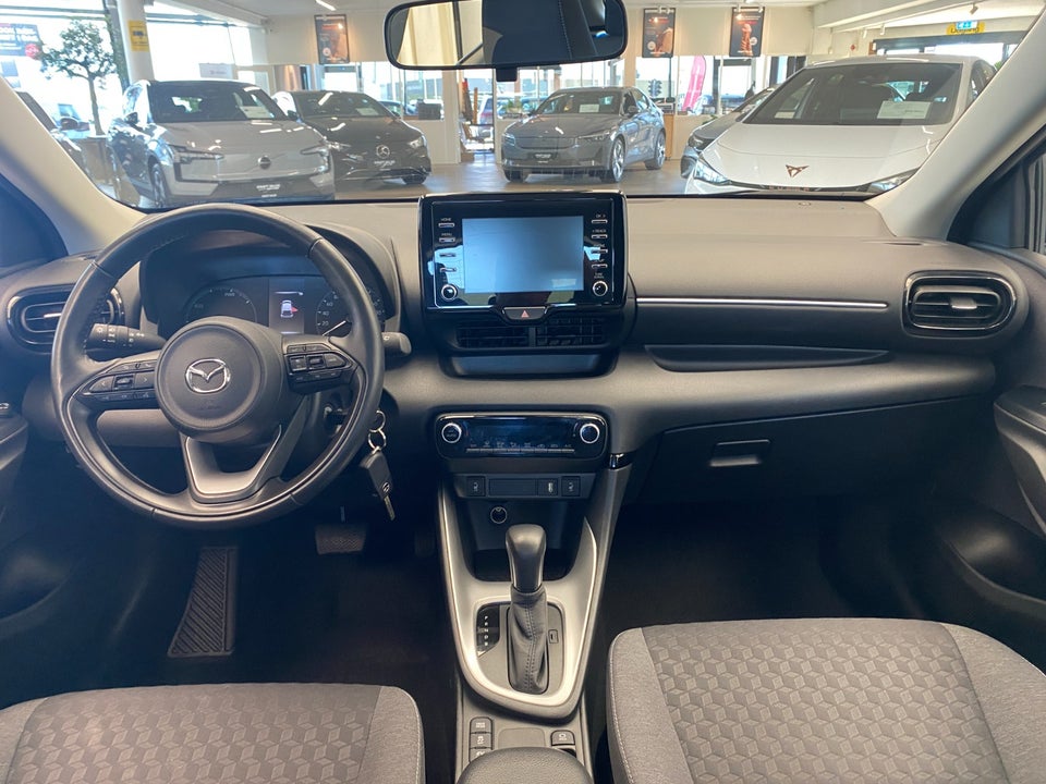 Mazda 2 1,5 Hybrid Pure CVT 5d